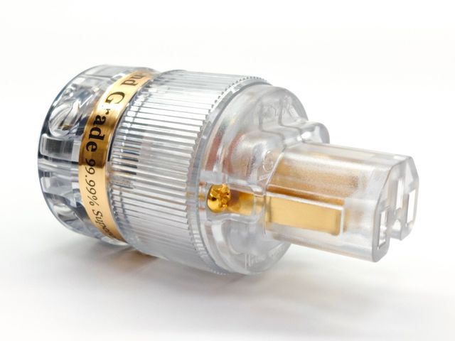 IeGO 8085-Au IEC Connector