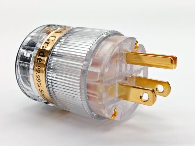 IeGO 8085-Au Power Plug