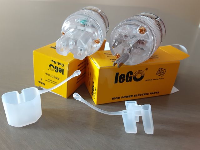 IeGO 8095-Ag Pure Silver Power Plug and IEC Connector Set