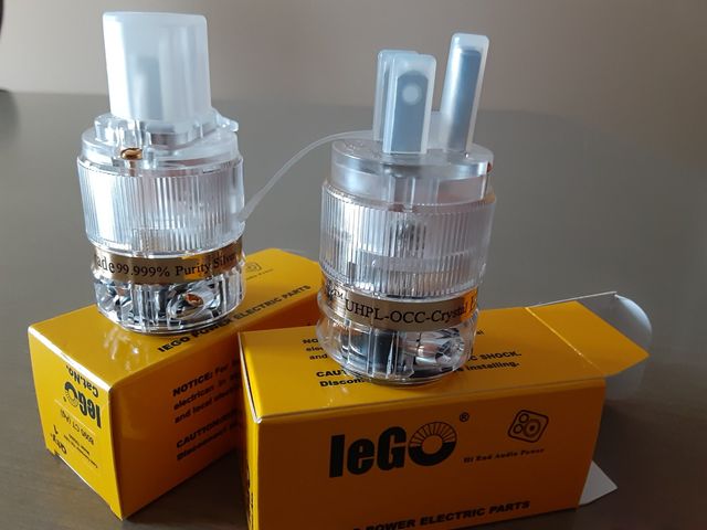 IeGO 8095-Ag Pure Silver Power Plug and IEC Connector Set