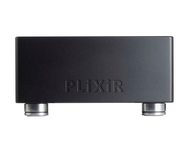 PLiXiR Elite BAC 1500 Balanced Power Conditioner (Ex-Demo)